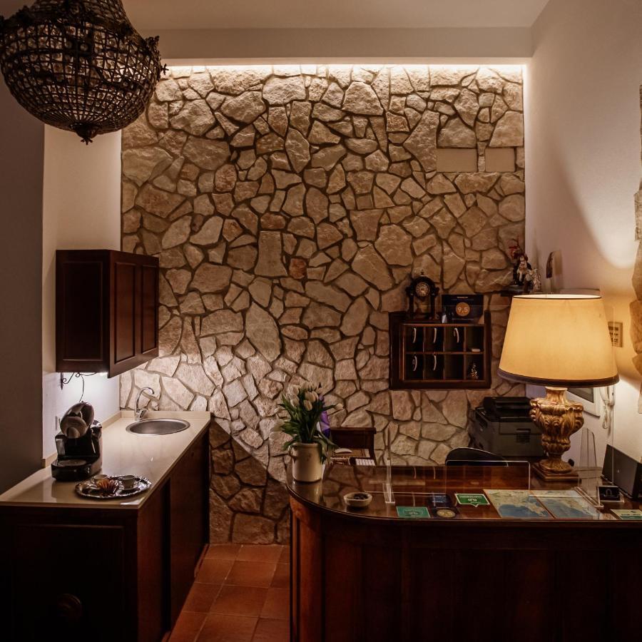 Palazzo Giunta - Porta Marina Ortigia Bed & Breakfast Syracuse Exterior foto