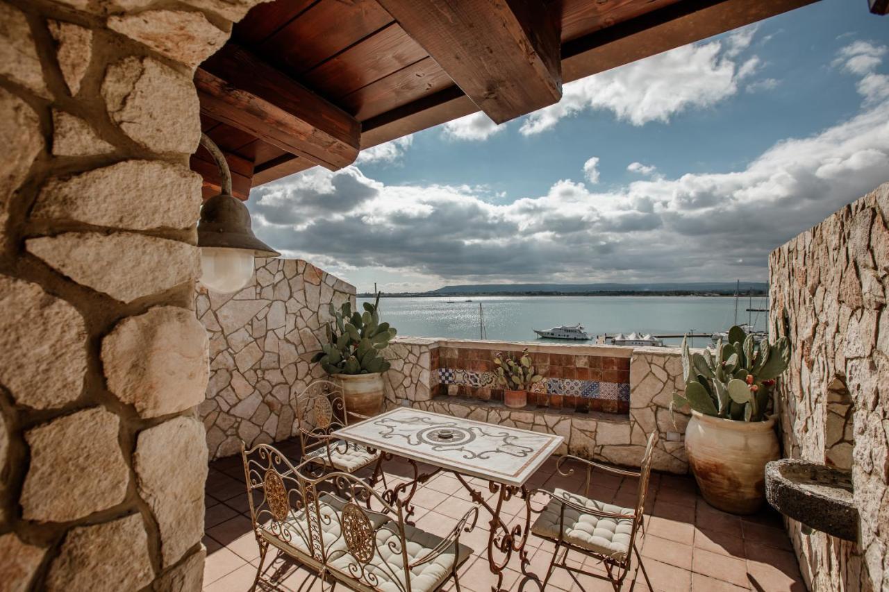 Palazzo Giunta - Porta Marina Ortigia Bed & Breakfast Syracuse Exterior foto