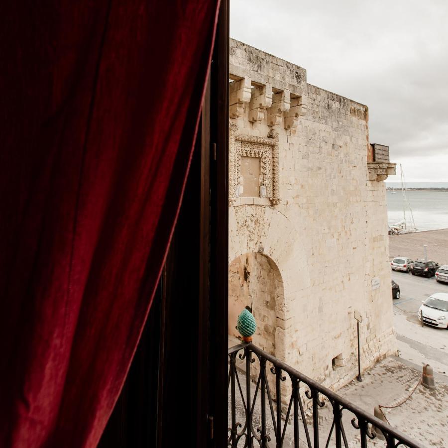Palazzo Giunta - Porta Marina Ortigia Bed & Breakfast Syracuse Exterior foto