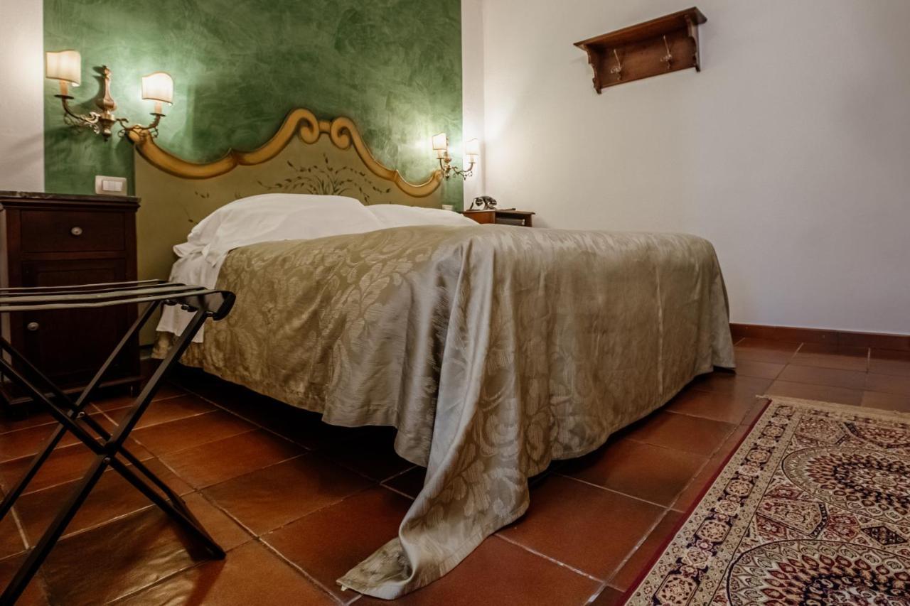 Palazzo Giunta - Porta Marina Ortigia Bed & Breakfast Syracuse Exterior foto