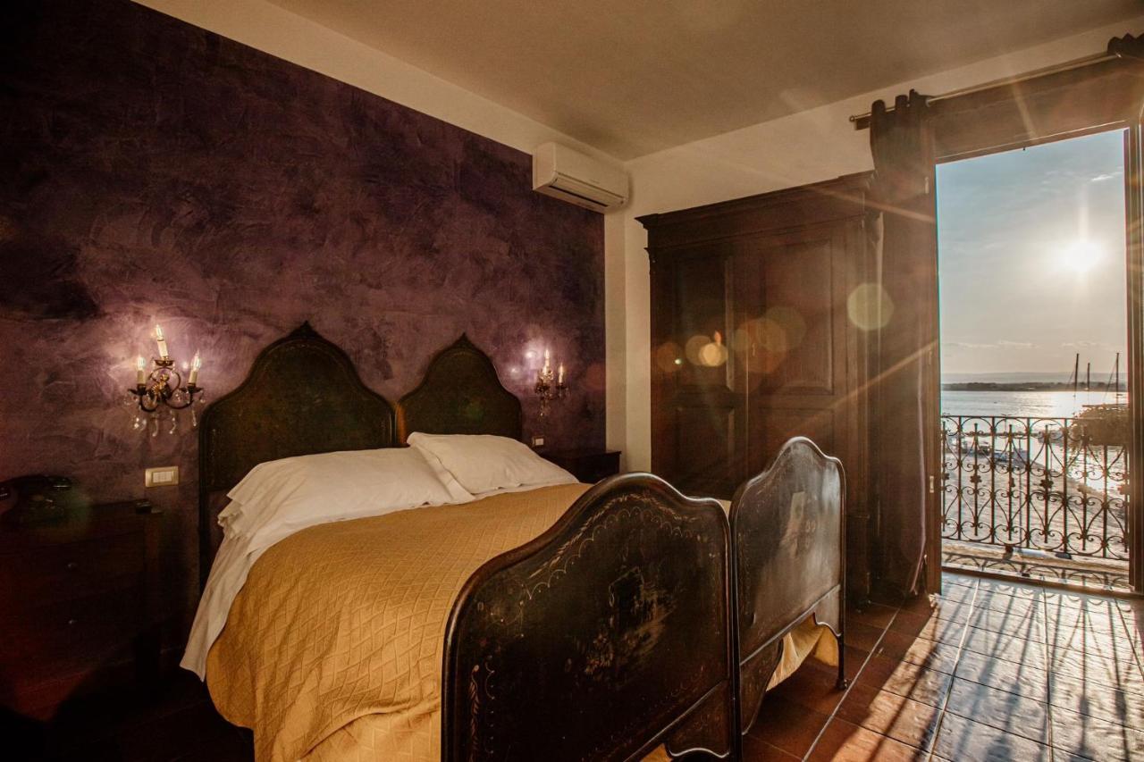 Palazzo Giunta - Porta Marina Ortigia Bed & Breakfast Syracuse Exterior foto