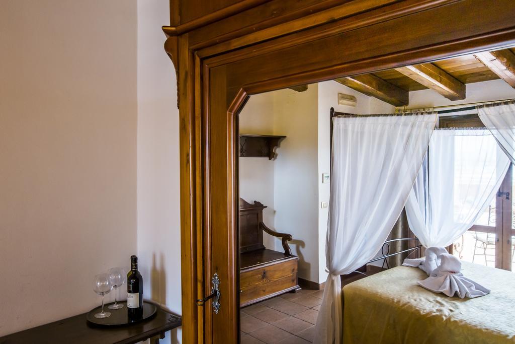 Palazzo Giunta - Porta Marina Ortigia Bed & Breakfast Syracuse Exterior foto