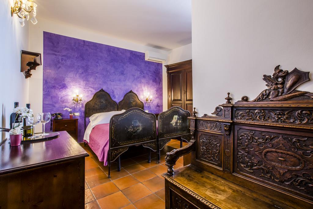 Palazzo Giunta - Porta Marina Ortigia Bed & Breakfast Syracuse Exterior foto