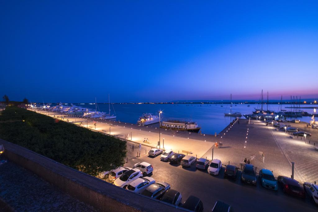 Palazzo Giunta - Porta Marina Ortigia Bed & Breakfast Syracuse Exterior foto