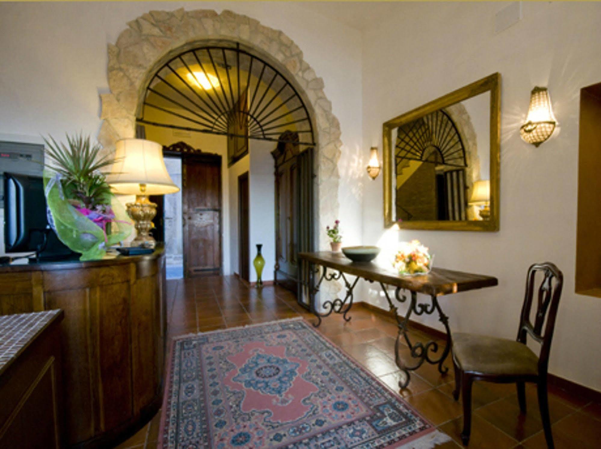 Palazzo Giunta - Porta Marina Ortigia Bed & Breakfast Syracuse Exterior foto
